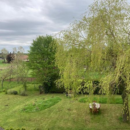 Vila Logis Cote Cour Varennes-les-Narcy Exteriér fotografie